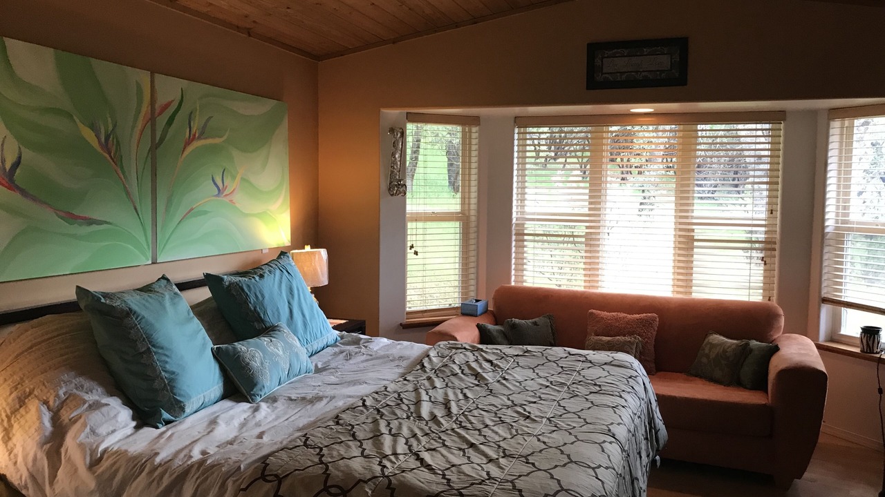 Photo of Bedroom in North Fork