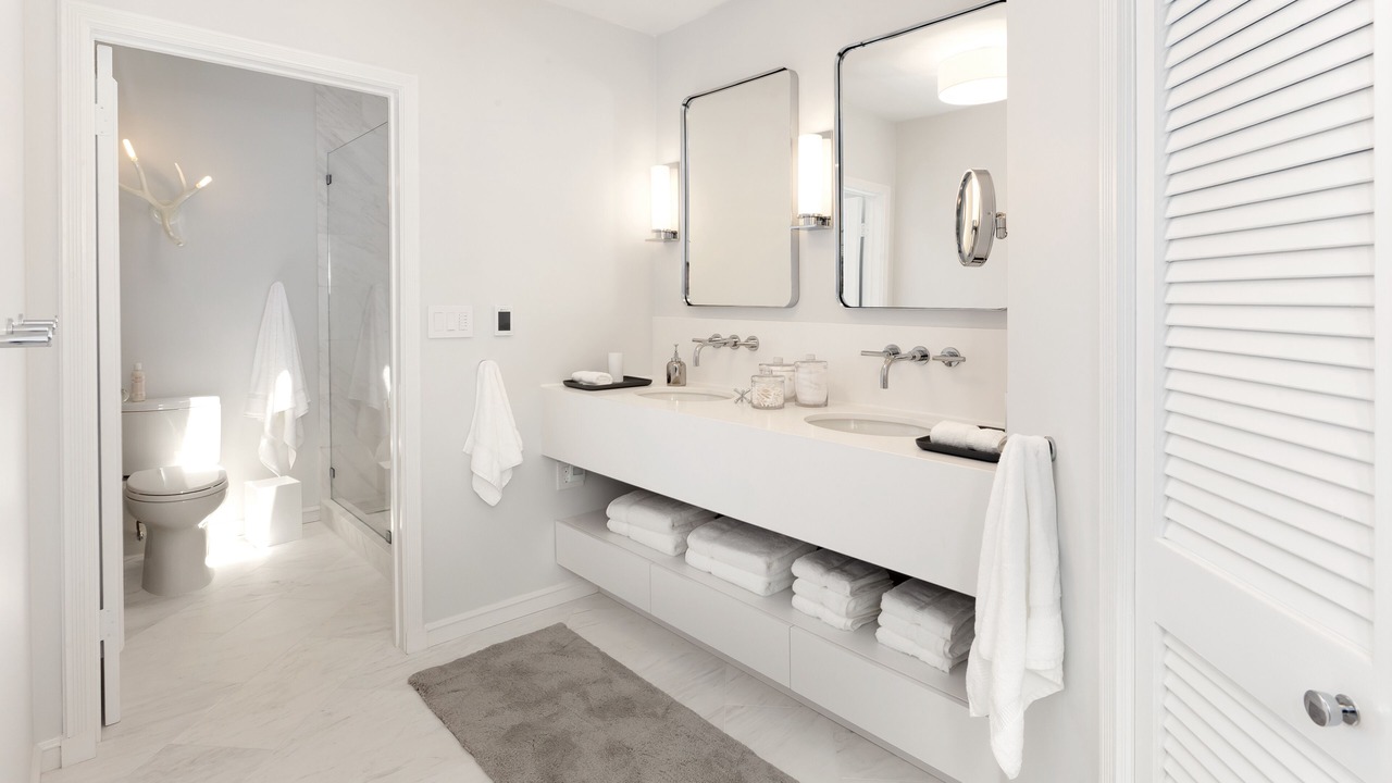 Photo of Bedroom in Marina District