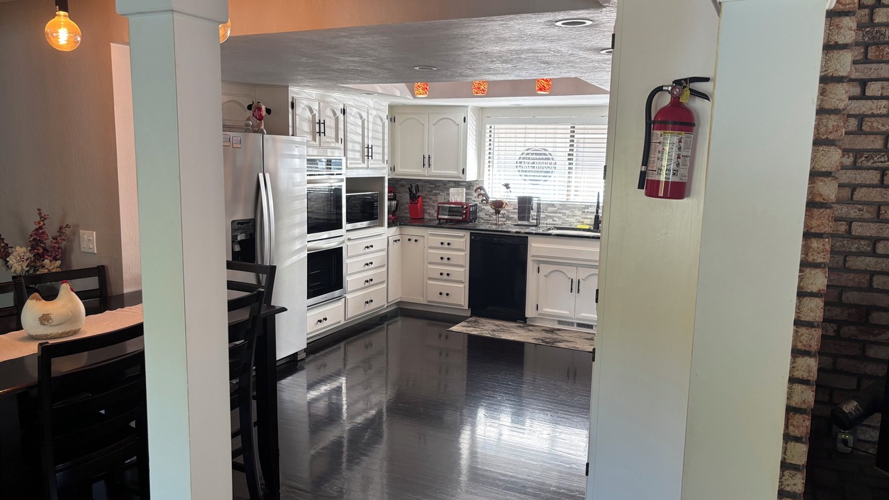 Photo of Kitchen in Lakehead