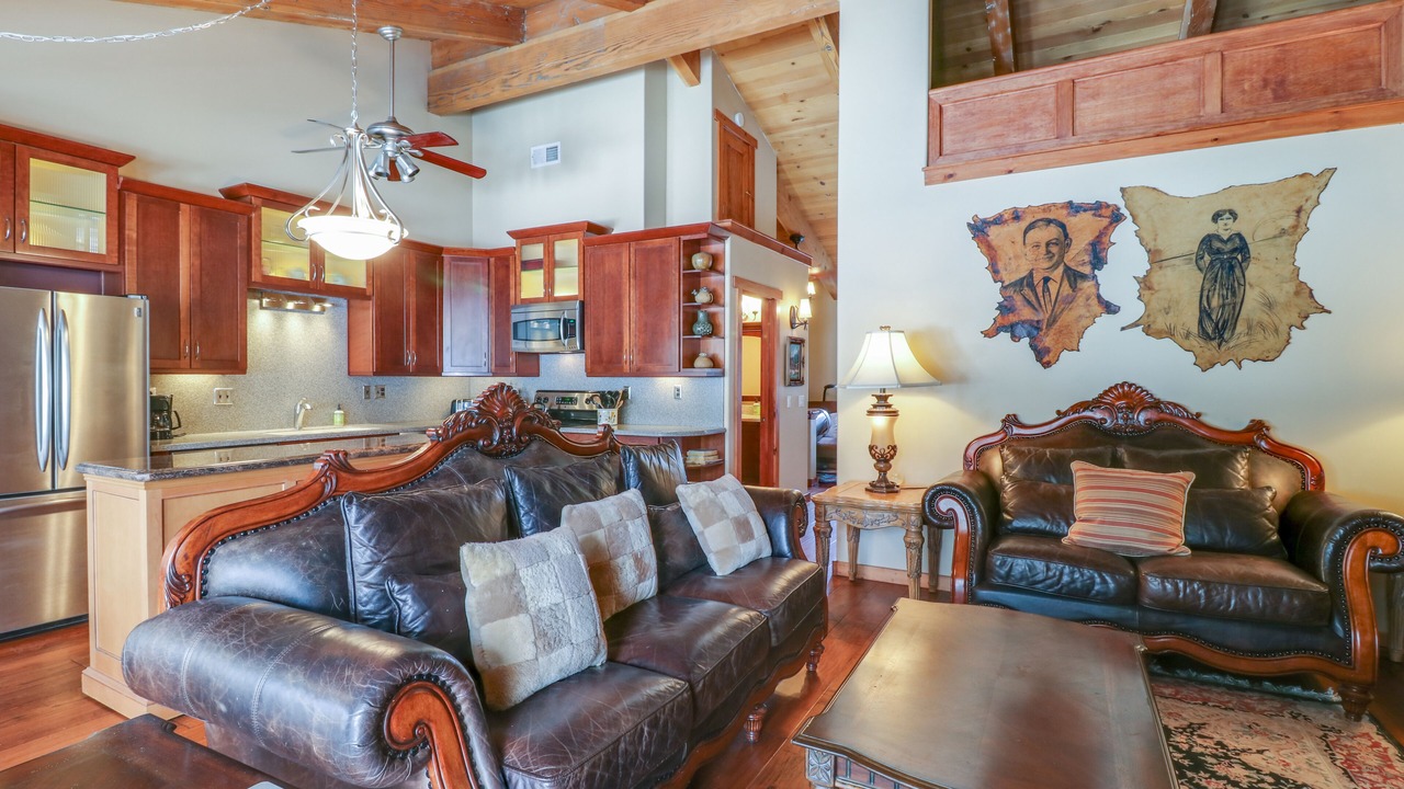 Photo of Livingroom in Mammoth Lakes