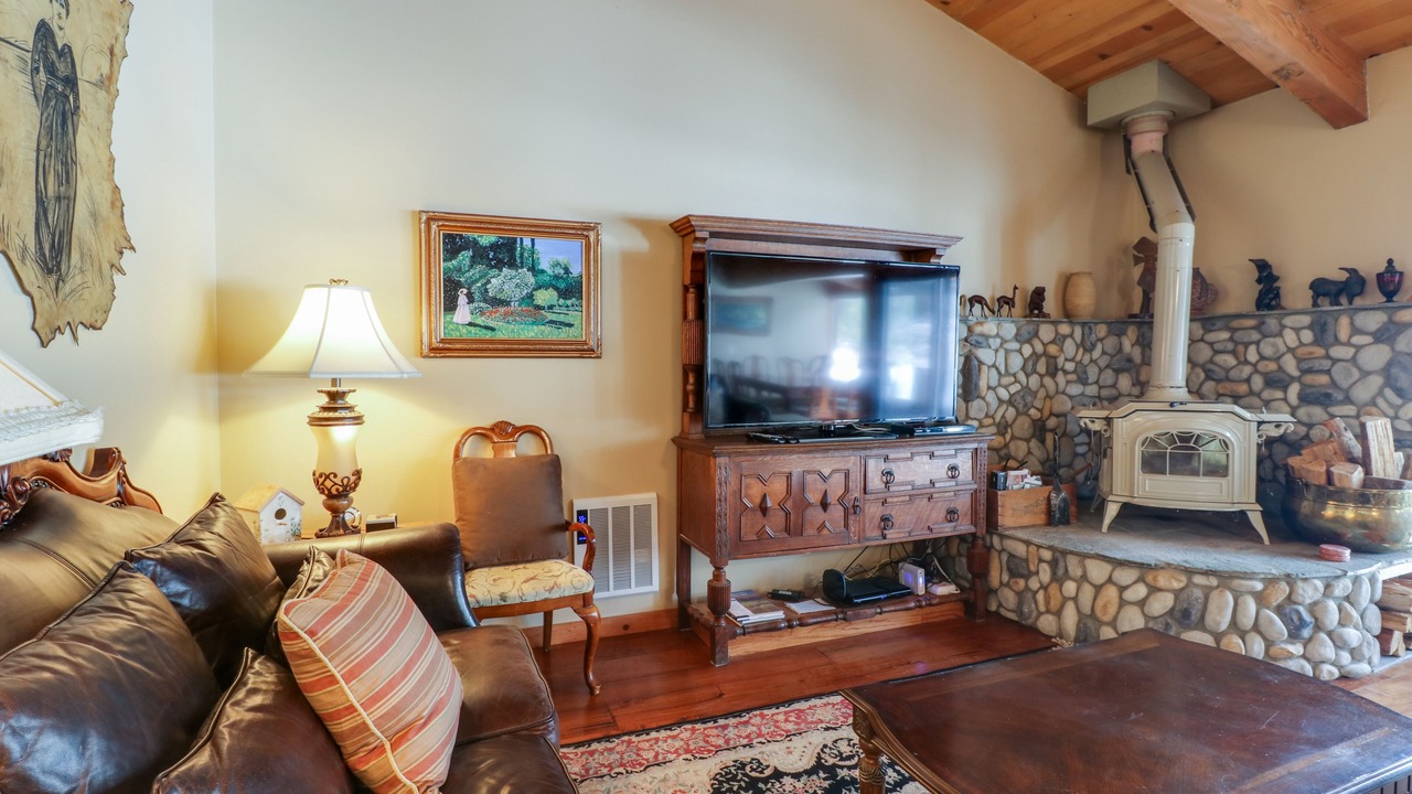 Photo of Livingroom in Mammoth Lakes