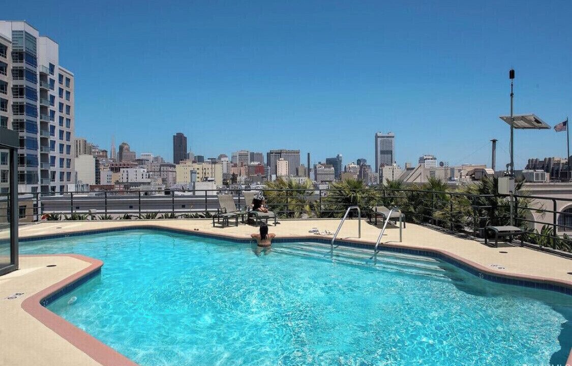 Photo of Outdoor in Cathedral Hill