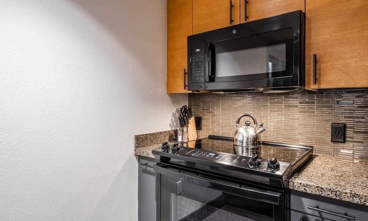 Photo of Kitchen in Mammoth Lakes