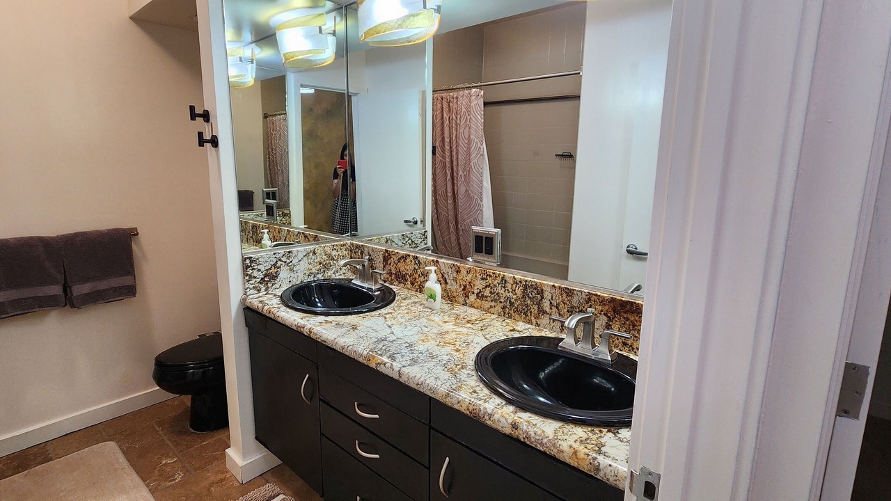 Photo of Bathroom in The Villas