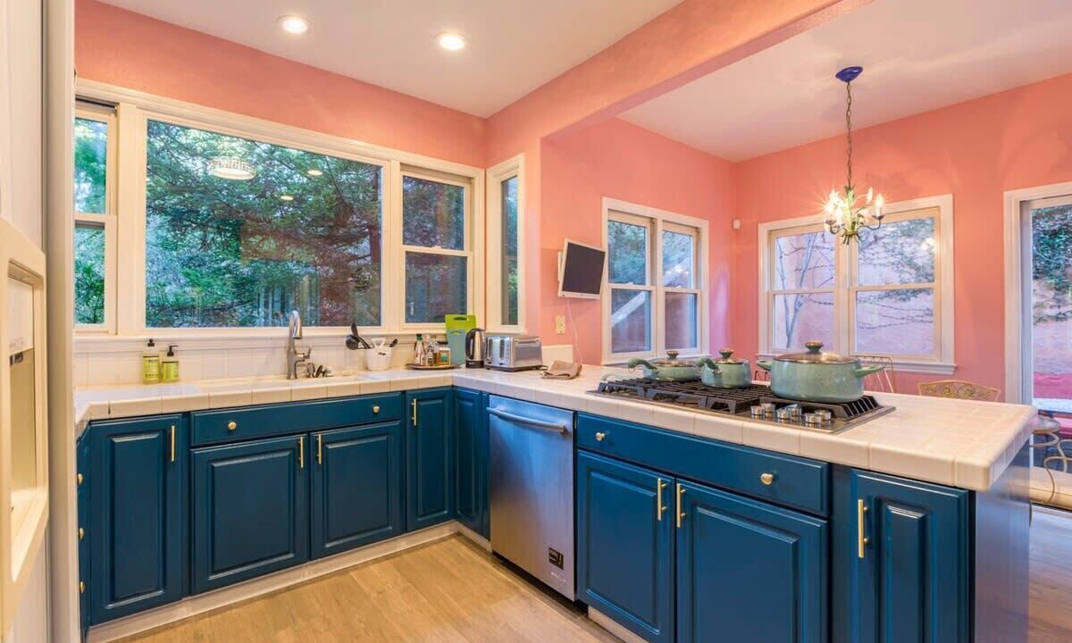 Photo of Kitchen in Rockaway Beach