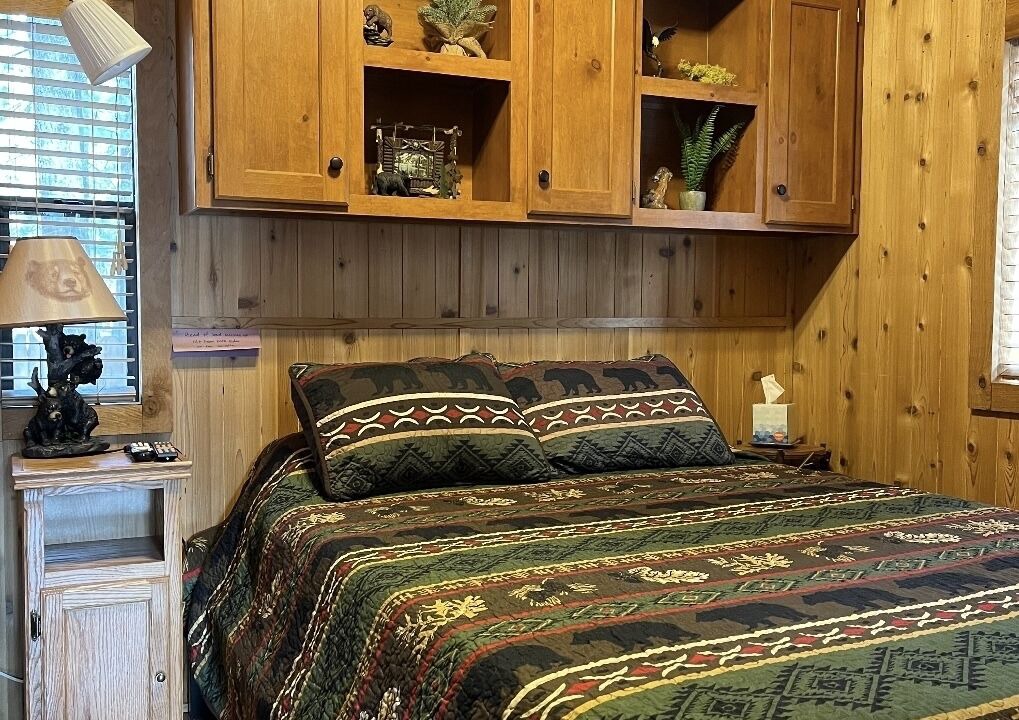 Photo of Bedroom in Tahoe Valley