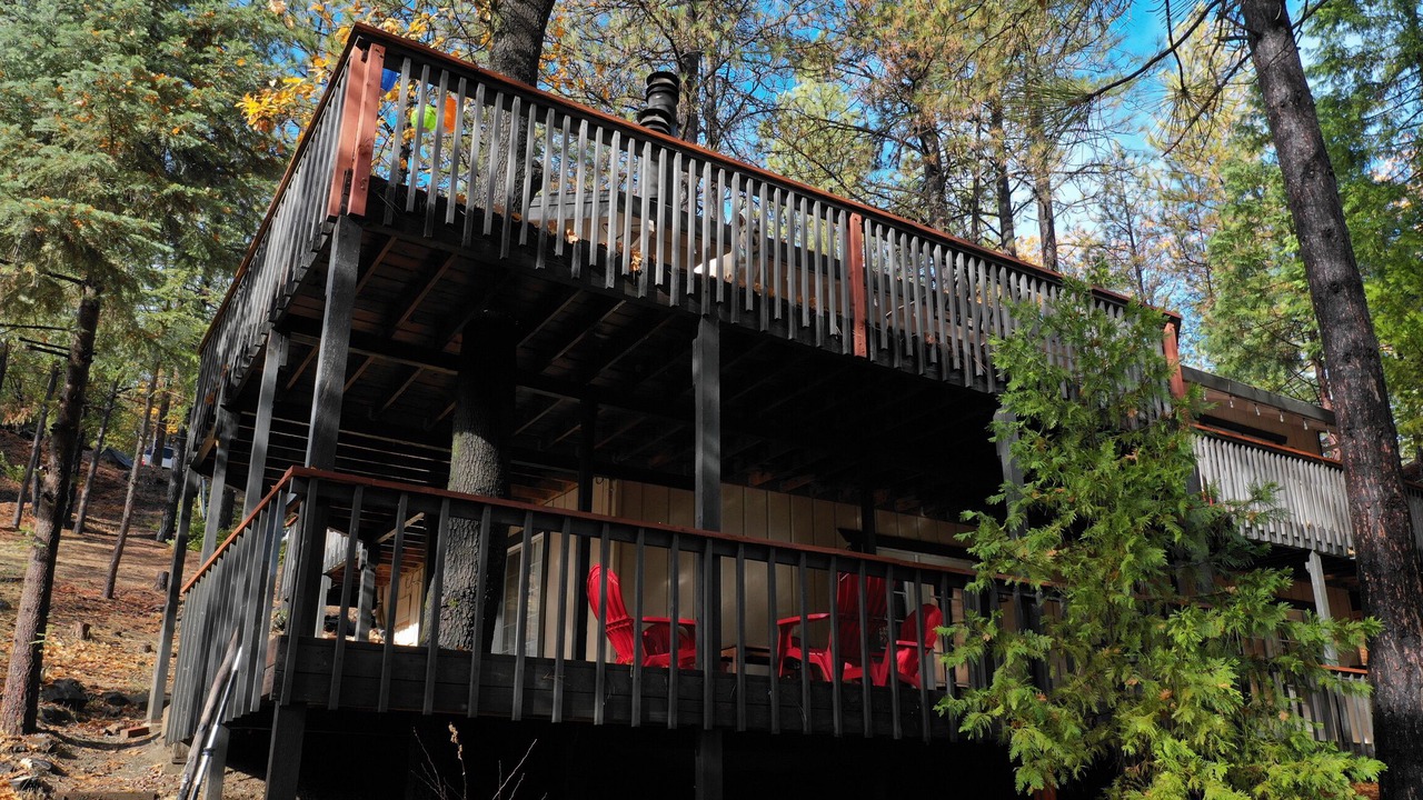 Photo of Outdoor in Groveland