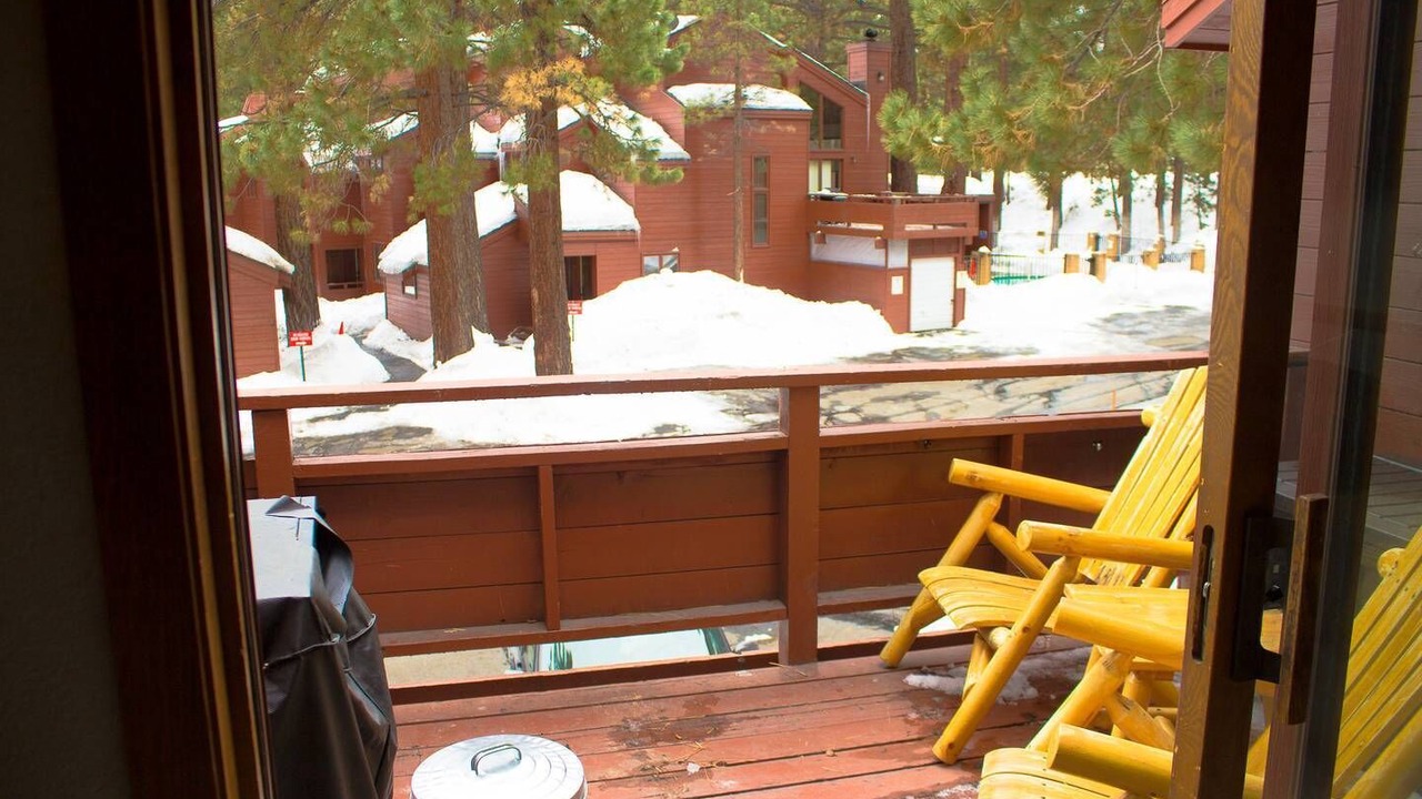 Photo of Outdoor in Mammoth Lakes