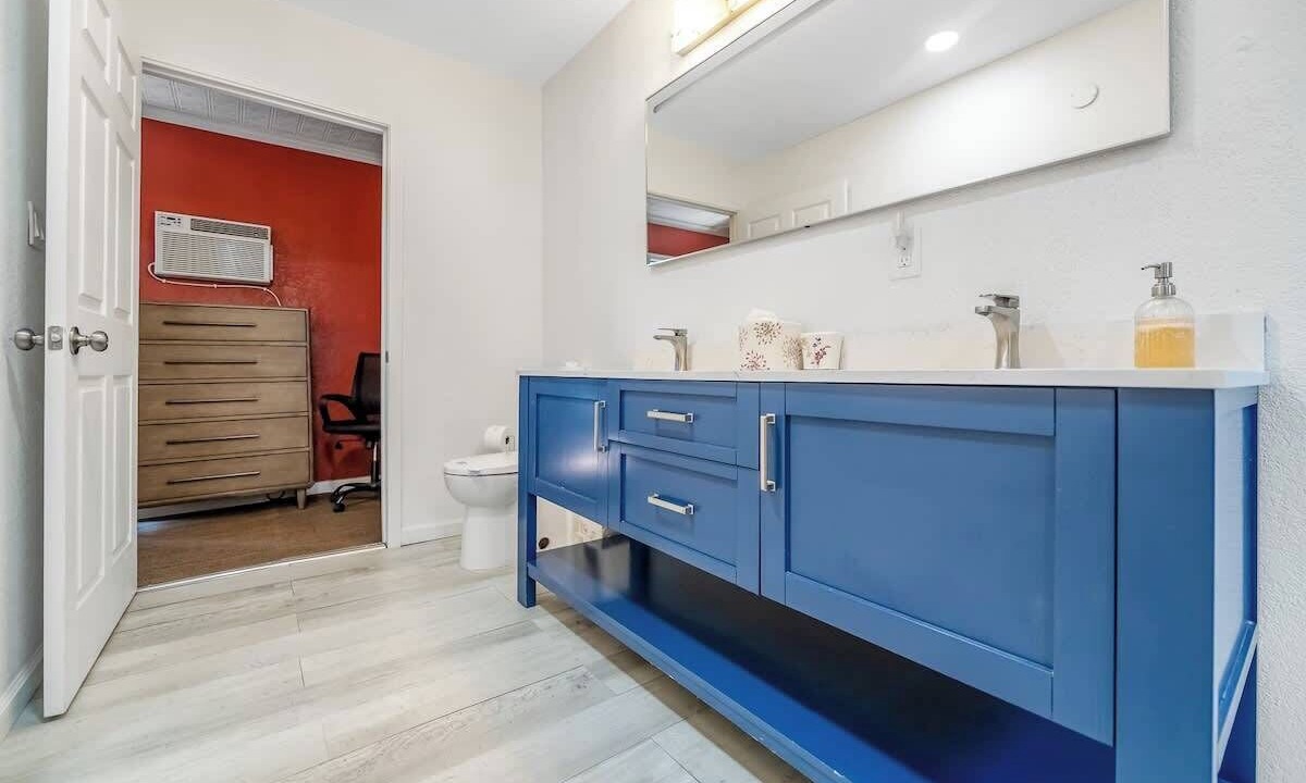 Photo of Bathroom in Visalia