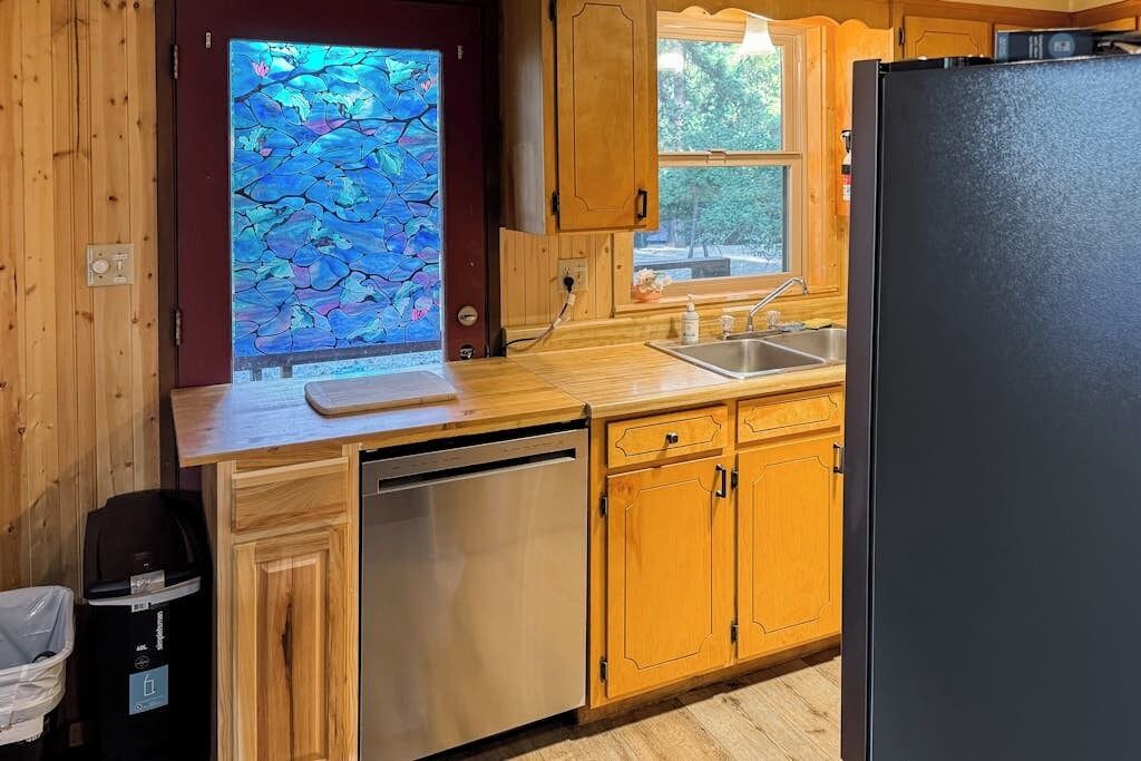 Photo of Kitchen in Groveland
