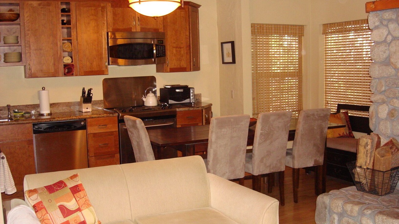 Photo of Livingroom in Mammoth Lakes