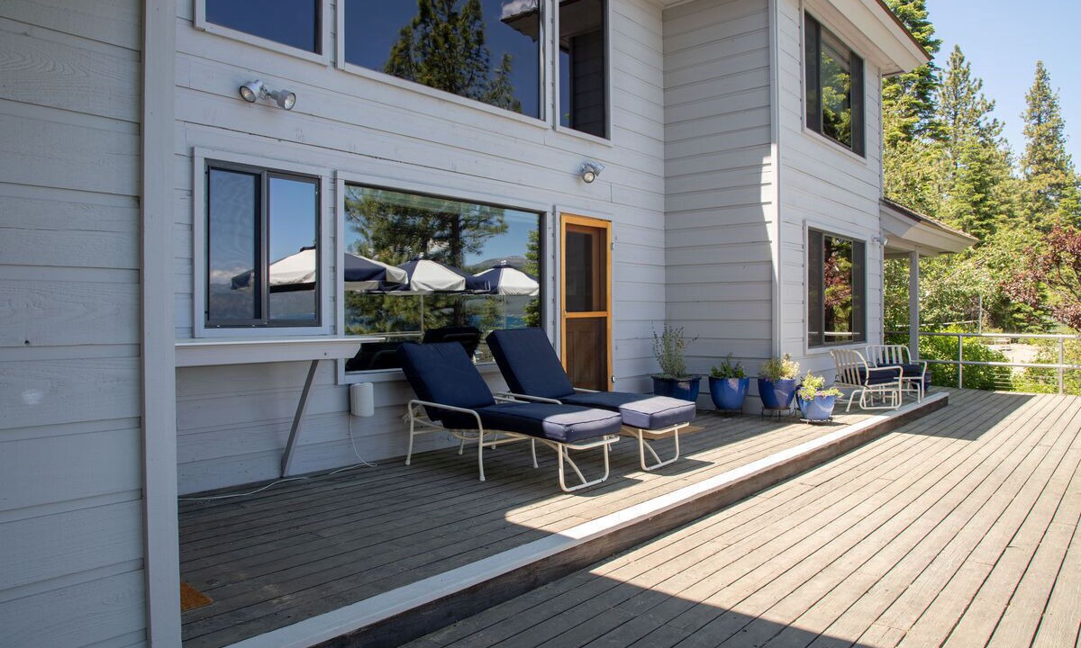 Photo of Patio Balcony in Tahoe City
