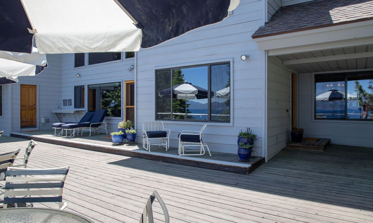 Photo of Patio Balcony in Tahoe City