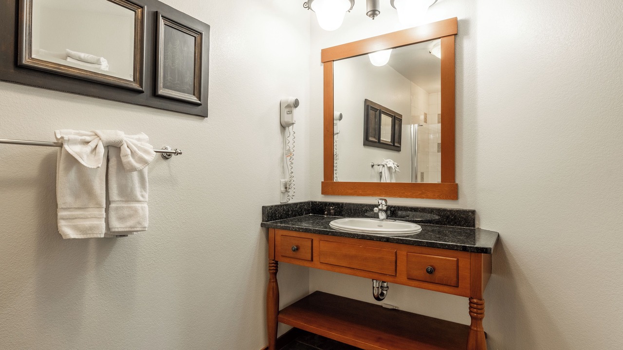 Photo of Bathroom in Mammoth Lakes