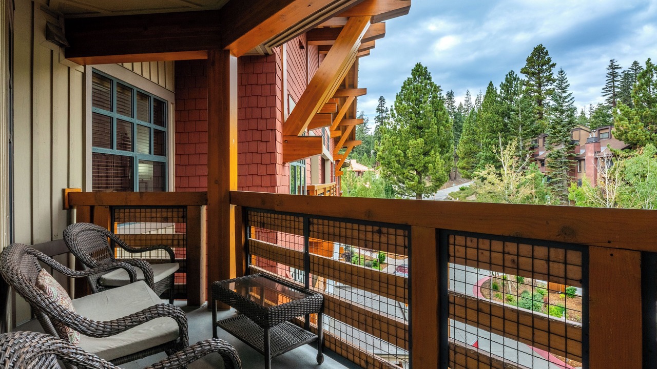 Photo of Outdoor in Mammoth Lakes