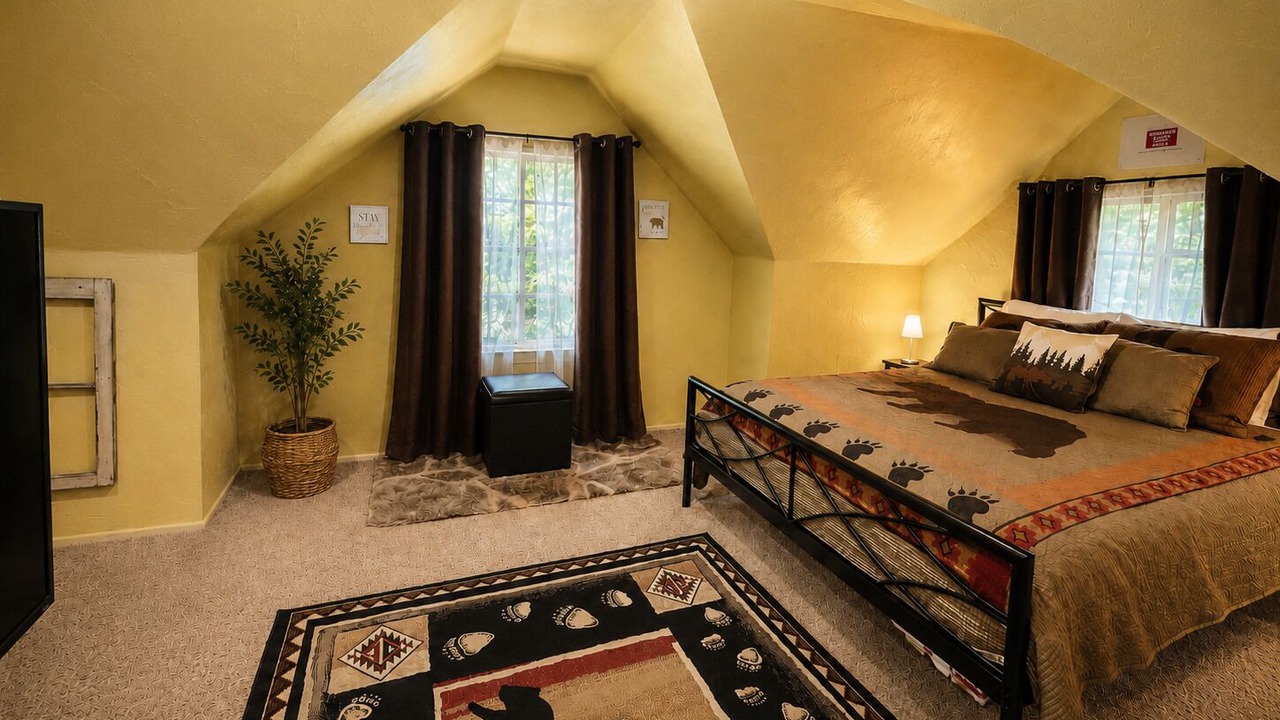 Photo of Bedroom in Fish Camp