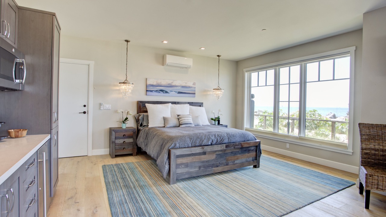 Photo of Bedroom in Toro Canyon