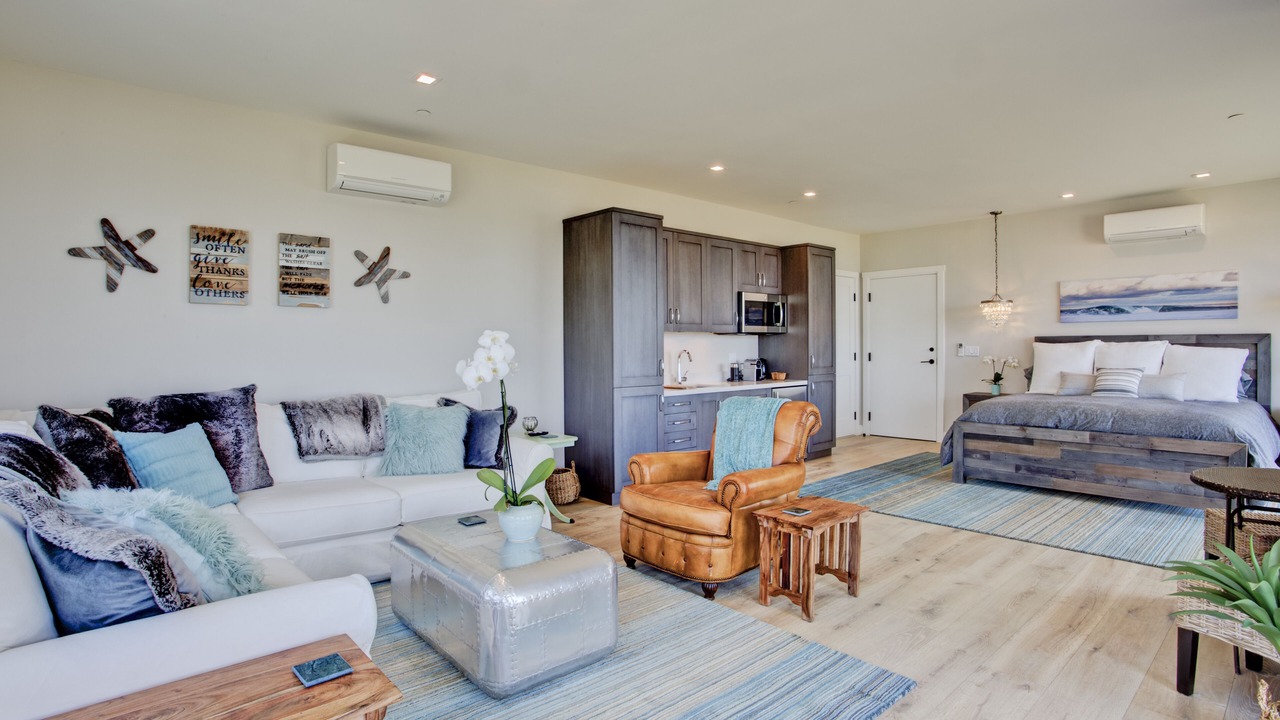 Photo of Livingroom in Toro Canyon
