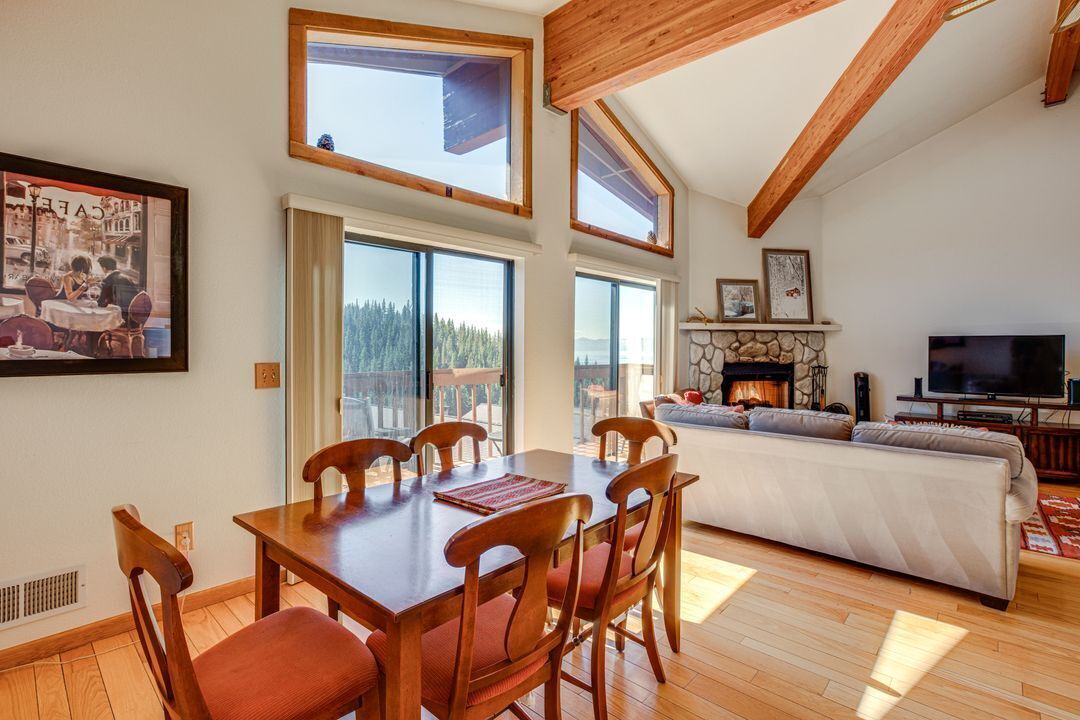 Photo of Livingroom in Incline Village