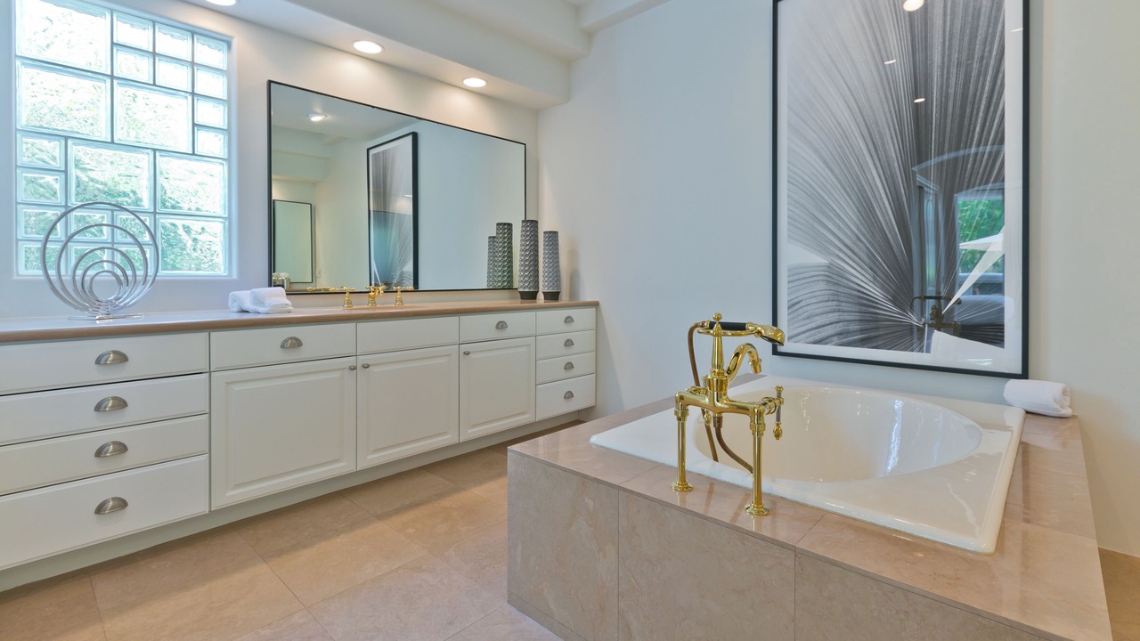 Photo of Bathroom in La Quinta