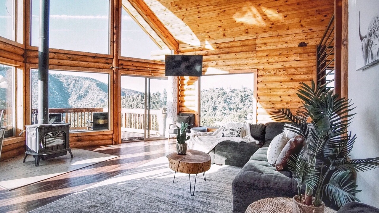 Photo of Livingroom in Pine Mountain Club