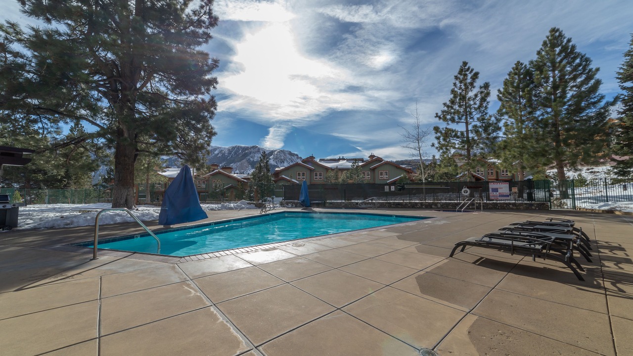 Photo of Outdoor in Mammoth Lakes
