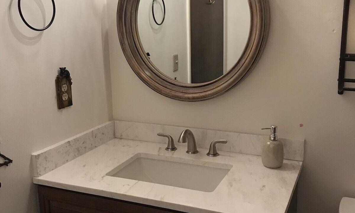 Photo of Bathroom in Groveland