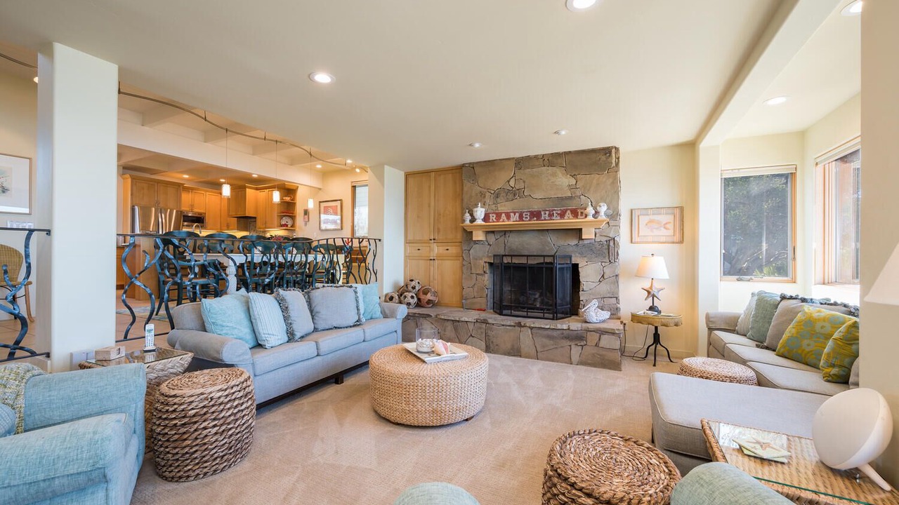 Photo of Livingroom in San Simeon