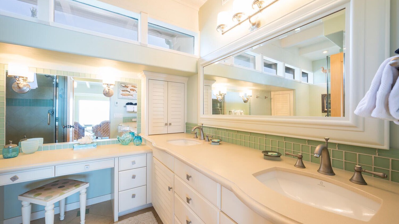 Photo of Bathroom in San Simeon