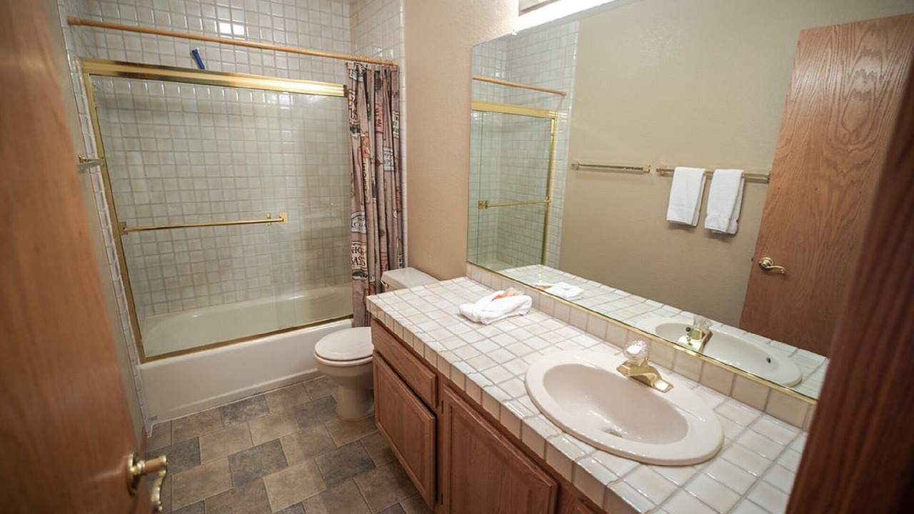 Photo of Bathroom in Pioneer Trail
