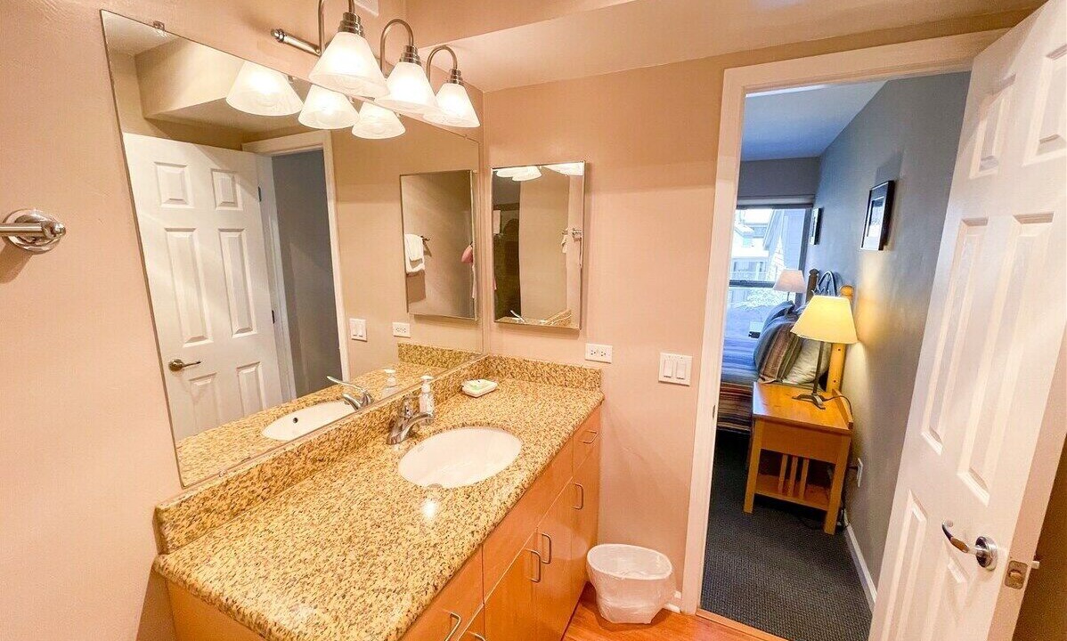 Photo of Bathroom in Mammoth Lakes
