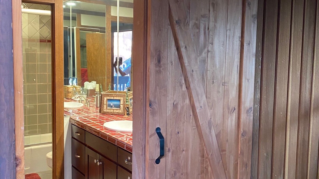 Photo of Bathroom in Mammoth Lakes
