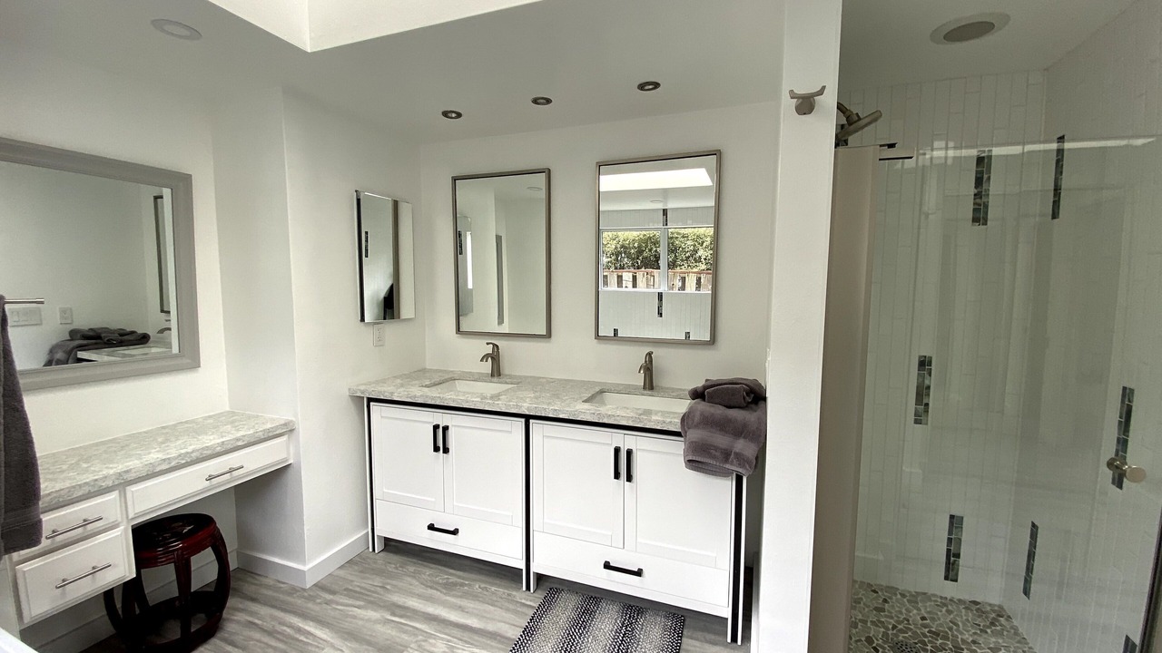 Photo of Bathroom in Stinson Beach