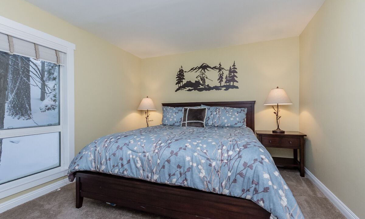 Photo of Bedroom in Majestic Pines