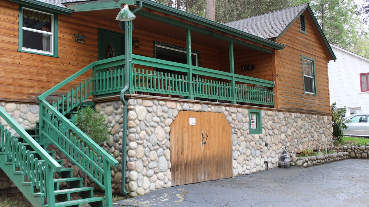Photo of Outdoor in Bass Lake