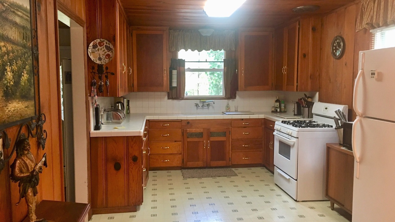 Photo of Kitchen in Bass Lake