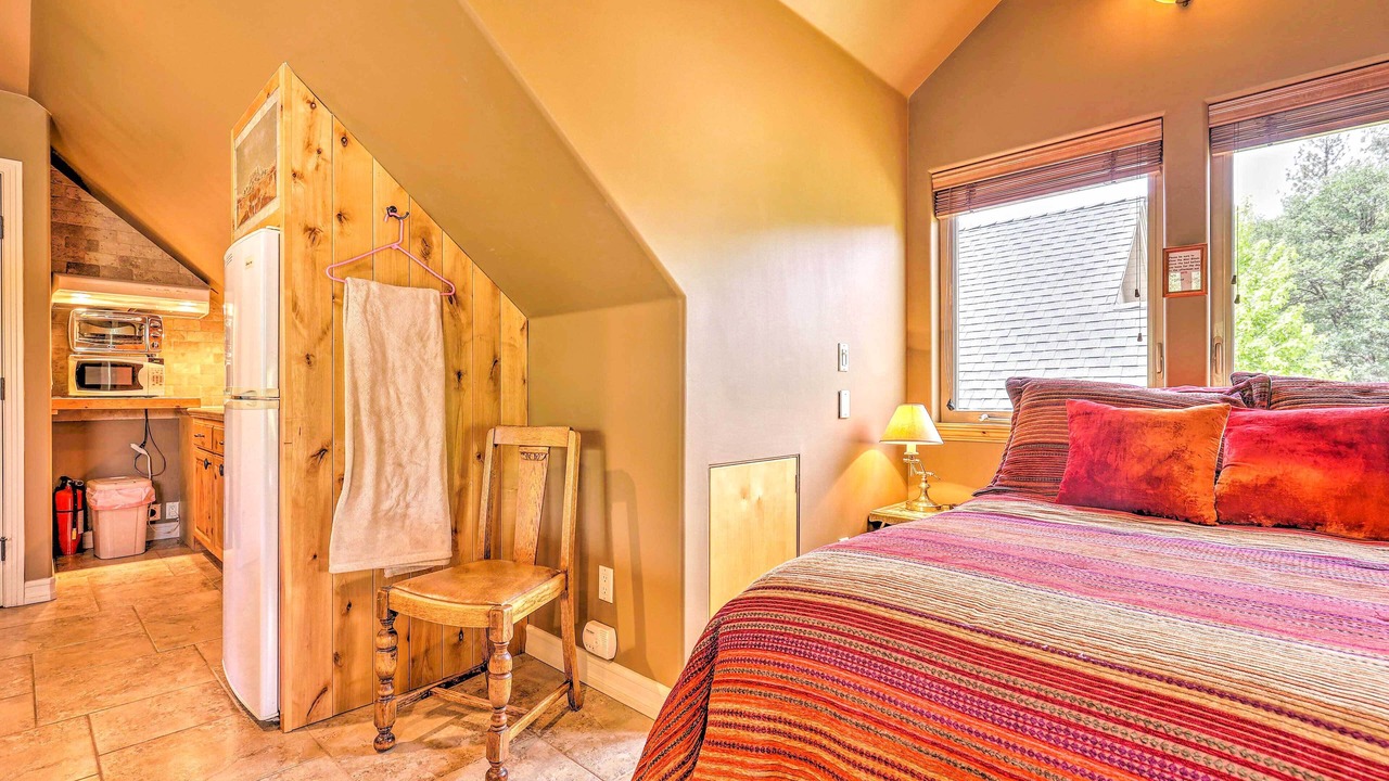 Photo of Bedroom in North Fork