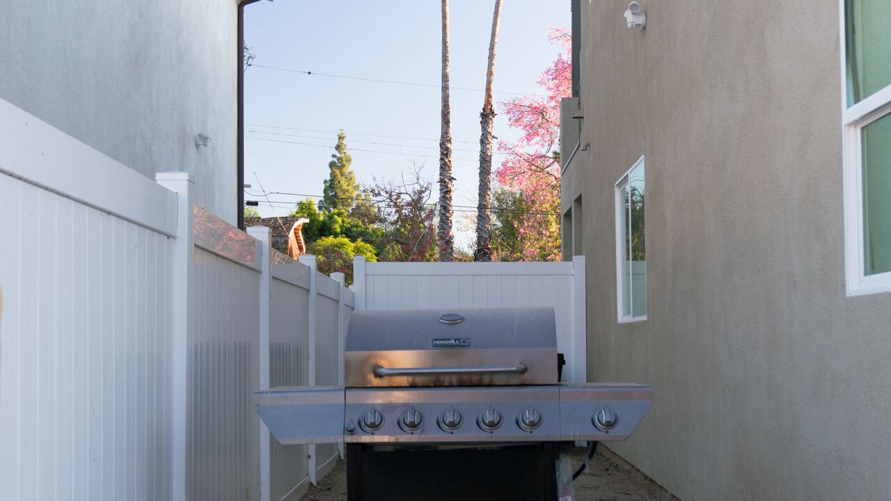 Photo of Outdoor in North Hills West