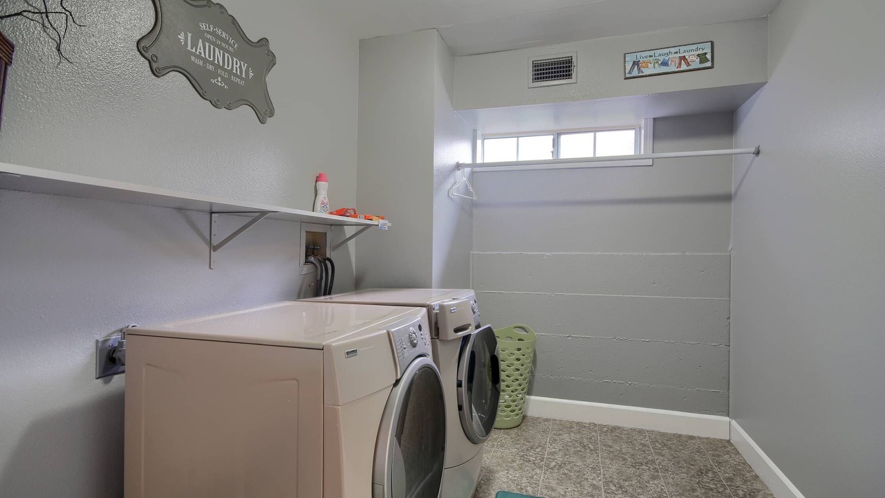 Photo of Bedroom in Bass Lake