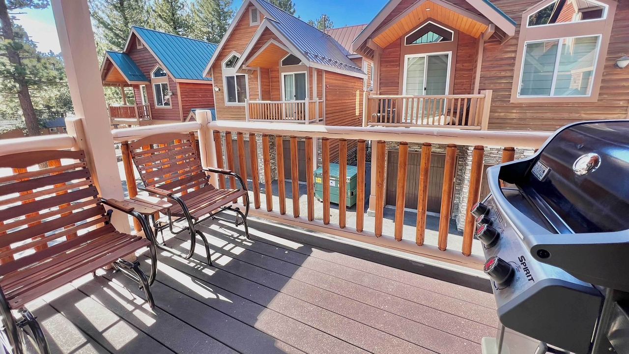 Photo of Patio Balcony in Mammoth Lakes