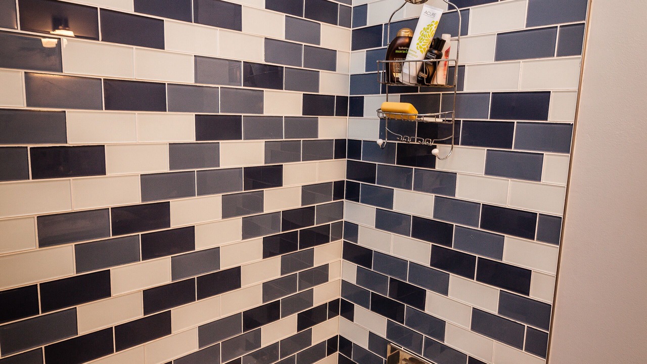 Photo of Bathroom in Golden Gate