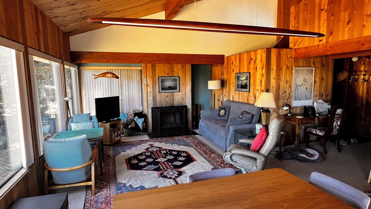 Photo of Livingroom in Sea Ranch