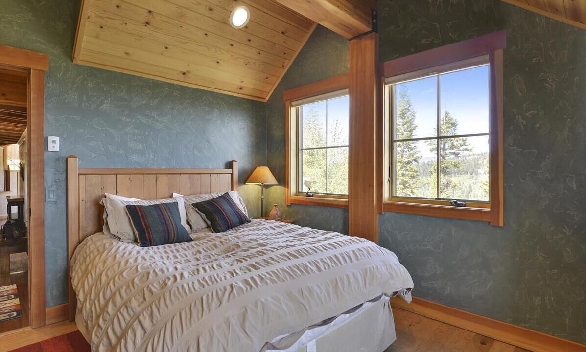 Photo of Bedroom in Truckee