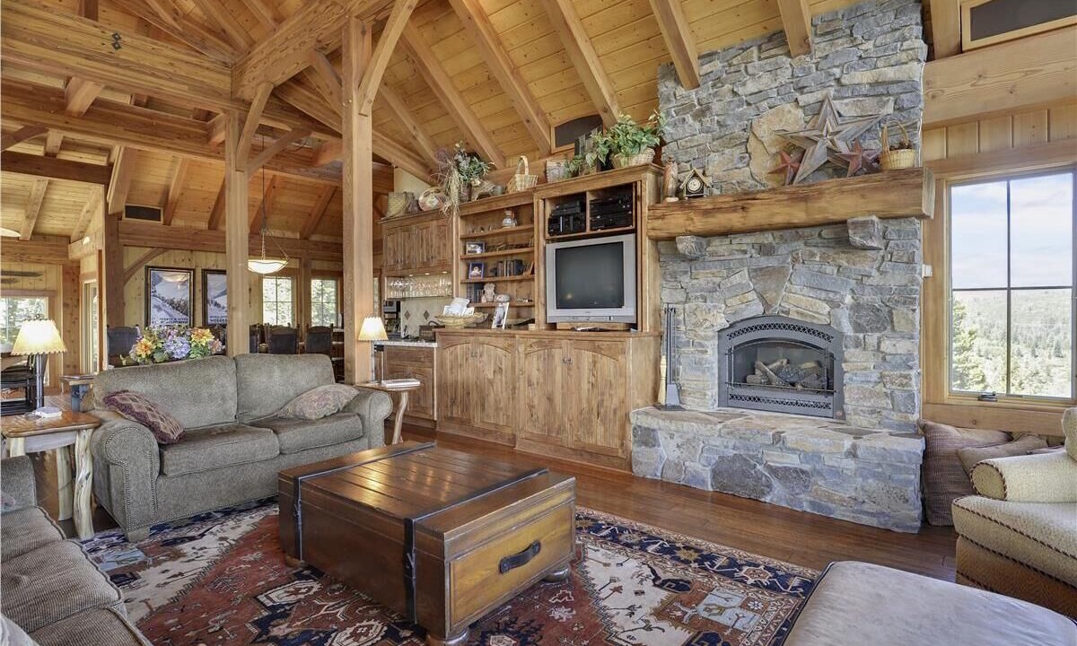 Photo of Livingroom in Truckee