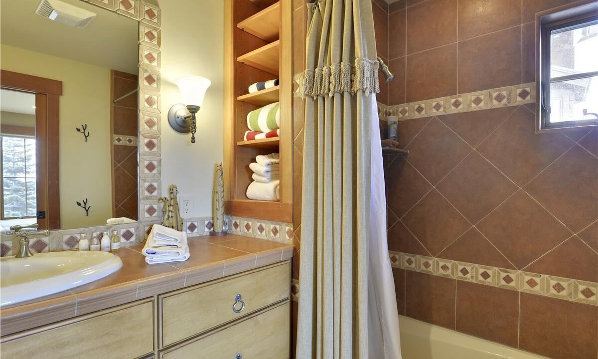 Photo of Bathroom in Truckee