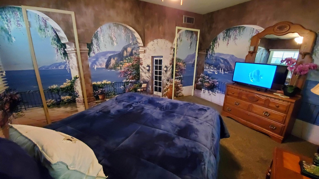 Photo of Bedroom in Riviera - Westchester
