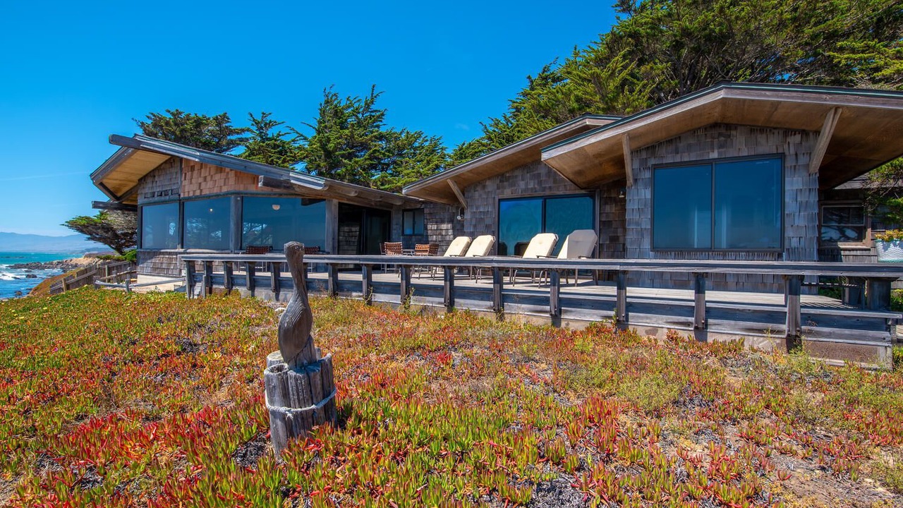 Photo of Patio Balcony in San Simeon