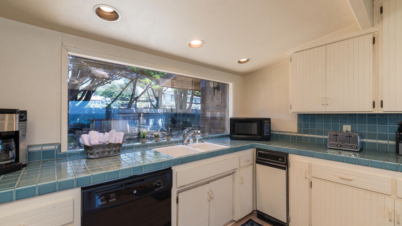 Photo of Kitchen in San Simeon
