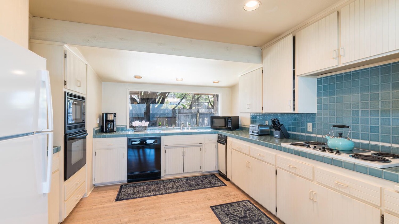 Photo of Kitchen in San Simeon