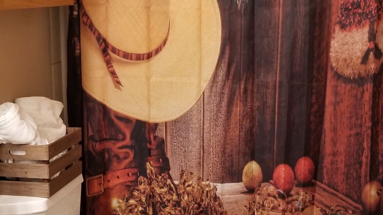 Photo of Bathroom in Coarsegold